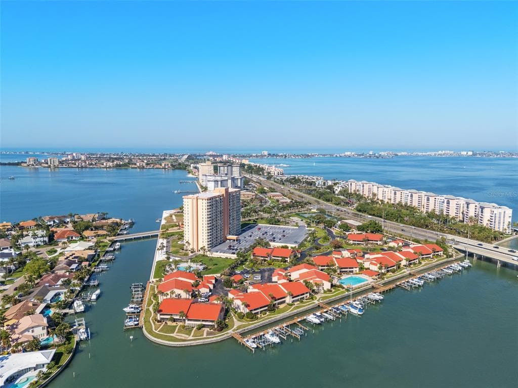 4750 BRITTANY DRIVE S UNIT 126 ST PETERSBURG, FL 33715