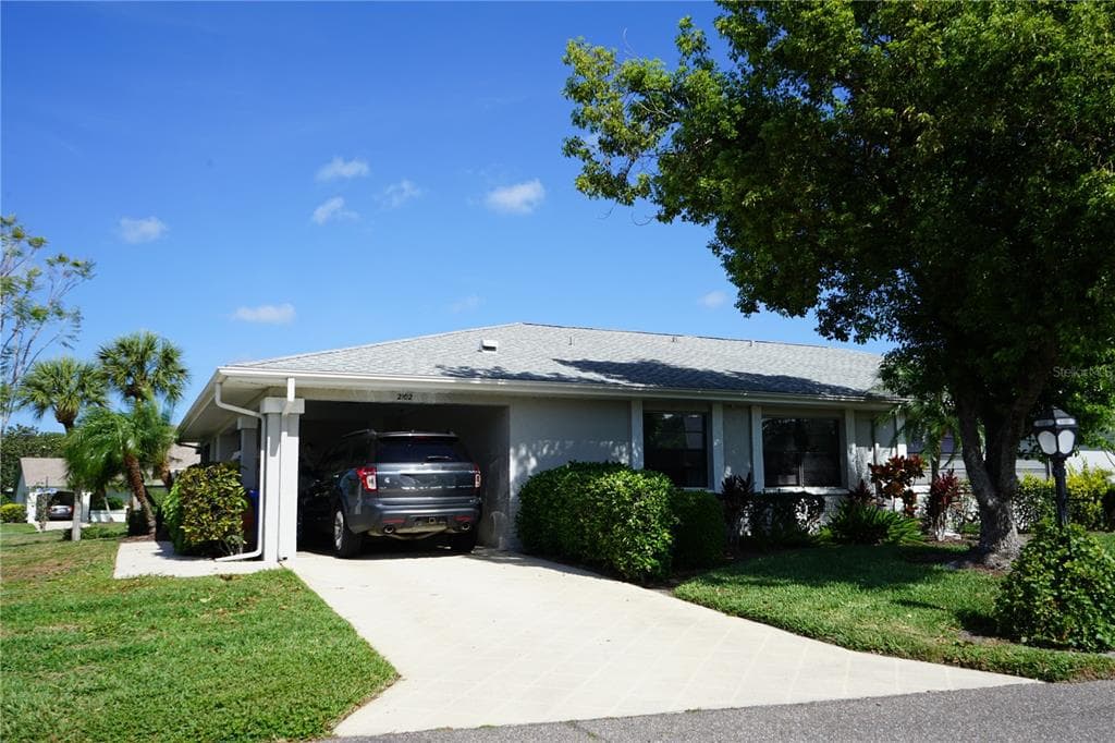 2102 HEREFORD DRIVE UNIT 513 SUN CITY CENTER, FL 33573