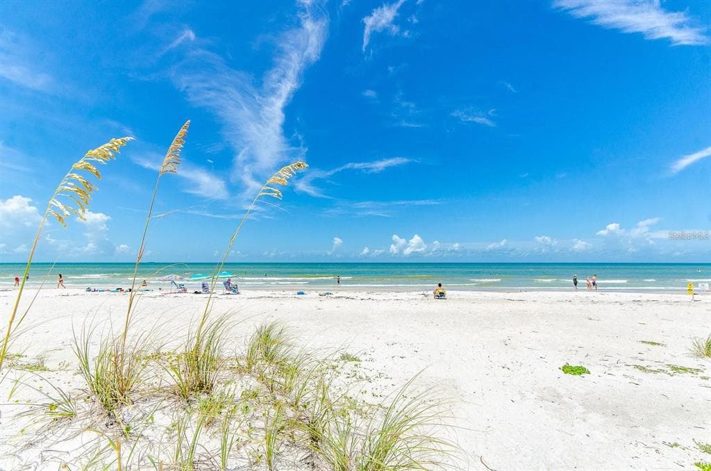 851 BAYWAY BOULEVARD UNIT 103