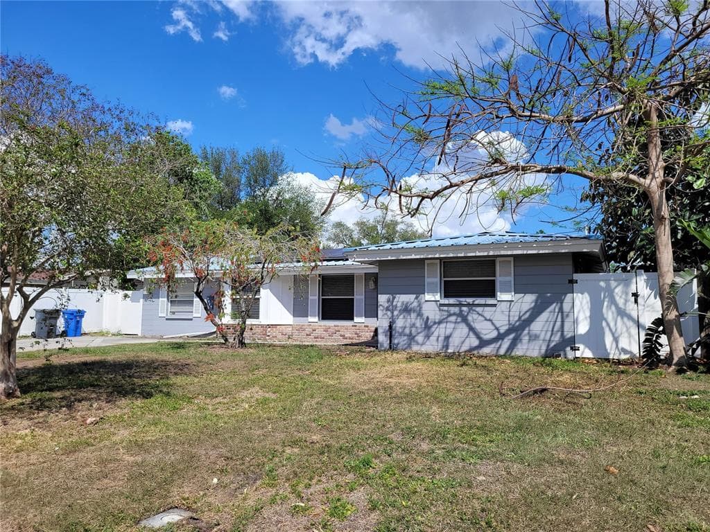 7807 N MATANZAS AVENUE TAMPA, FL 33614