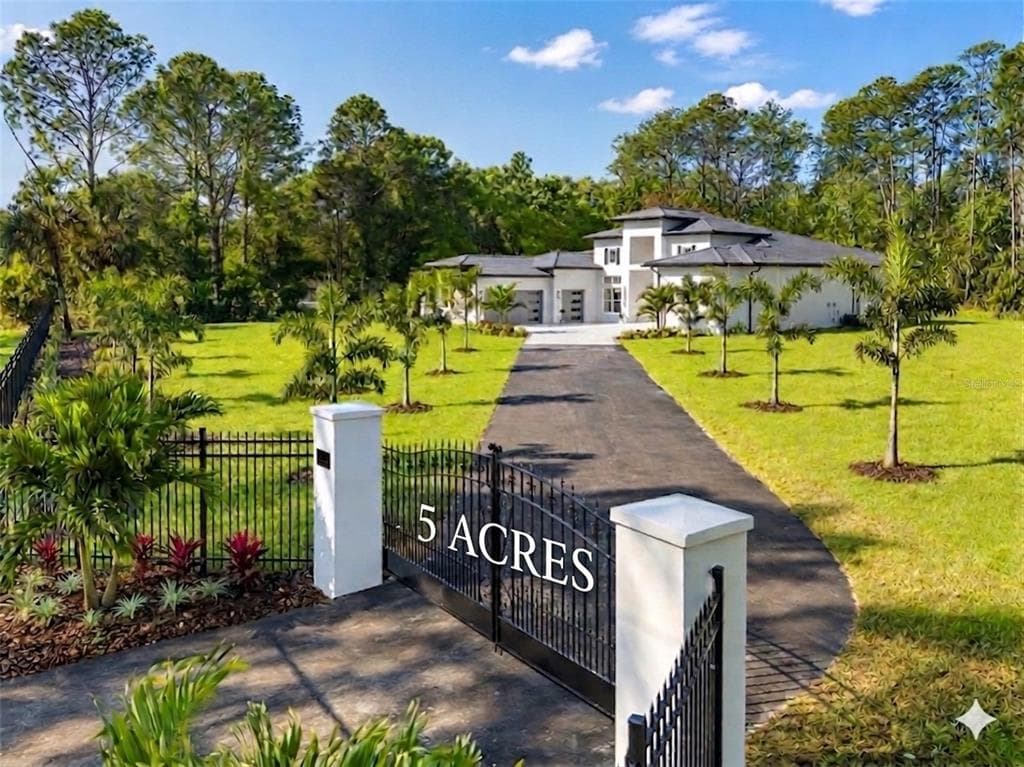 200 N GOODMAN ROAD KISSIMMEE, FL 34747