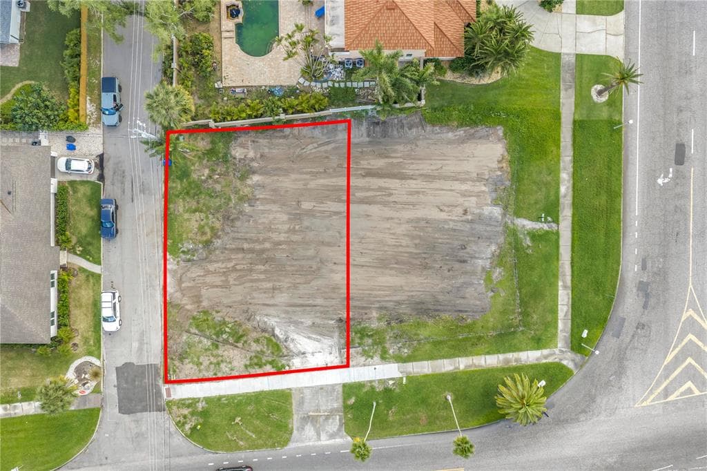 515 SNELL ISLE BOULEVARD NE ST PETERSBURG, FL 33704