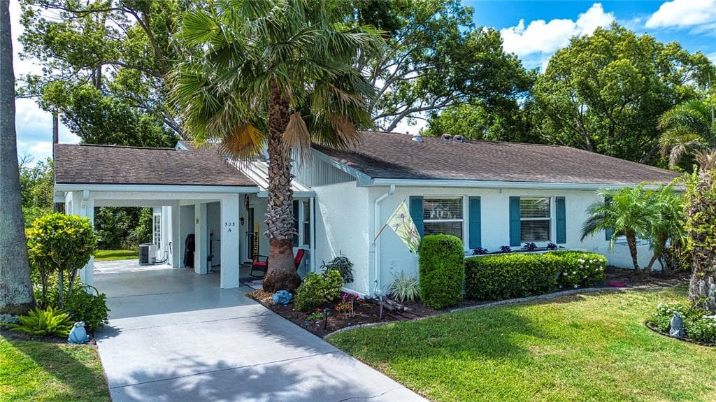 505 FINSBURY CIRCLE UNIT A SUN CITY CENTER, FL 33573