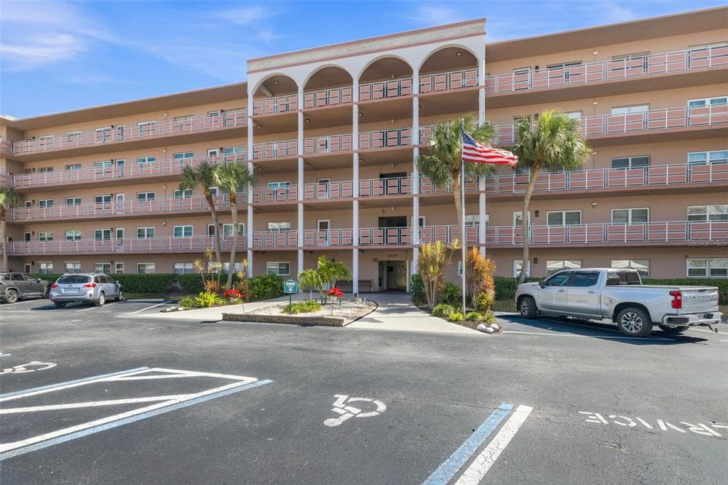 5521 80TH STREET N UNIT 212