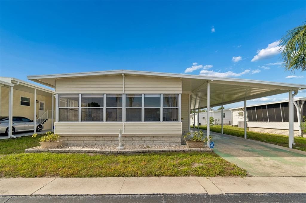 12651 SEMINOLE BOULEVARD UNIT 15I LARGO, FL 33778