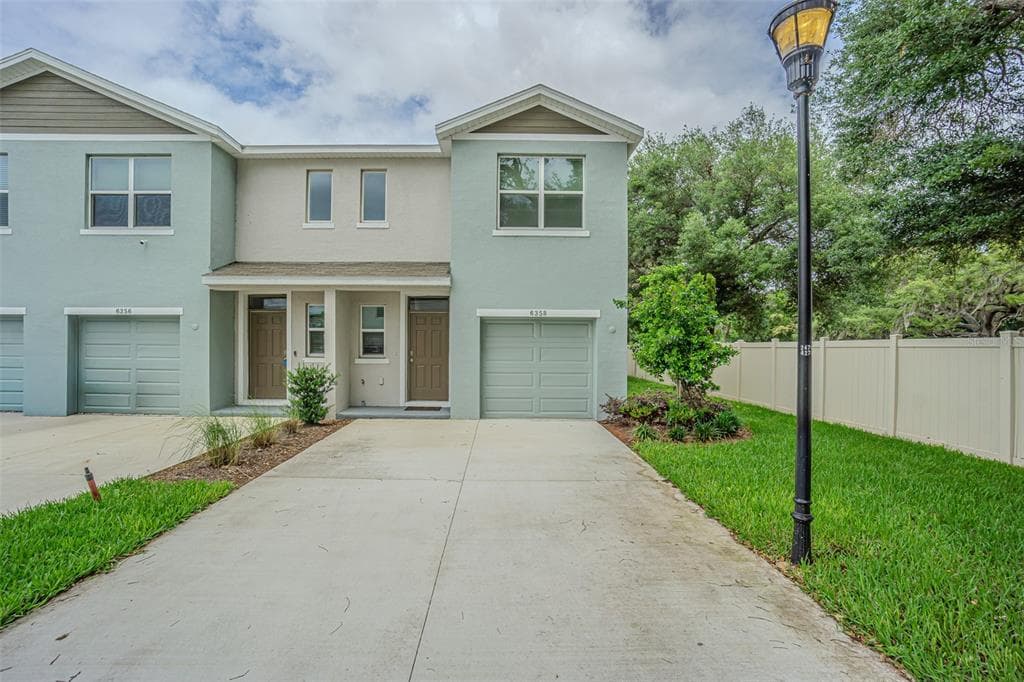 6358 SOPHIE OAKS COURT