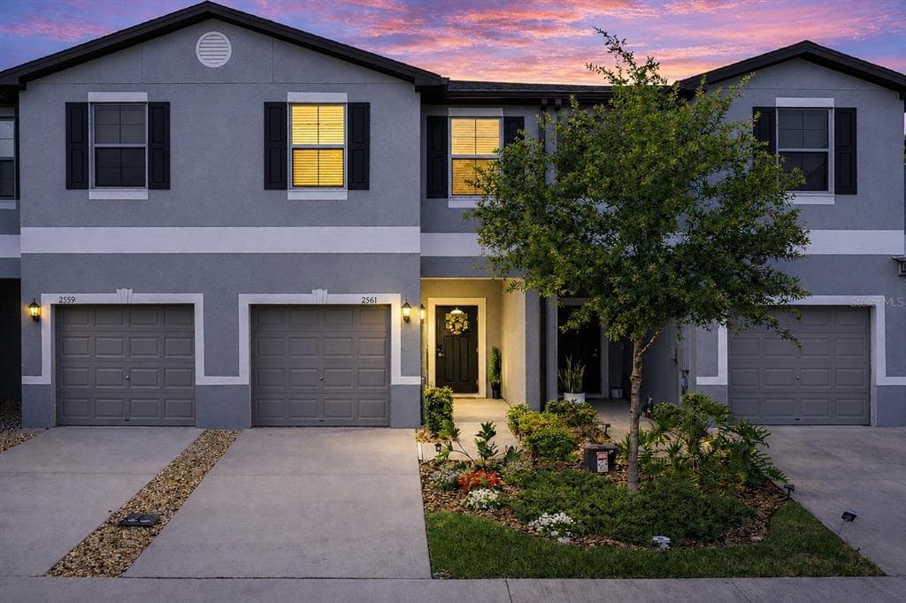 2561 CHARLAN COURT HOLIDAY, FL 34690