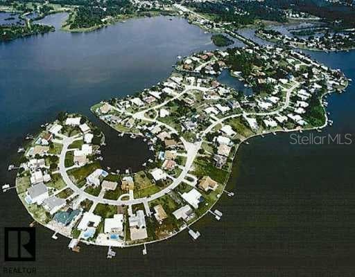 125 CARLYLE DRIVE PALM HARBOR, FL 34683