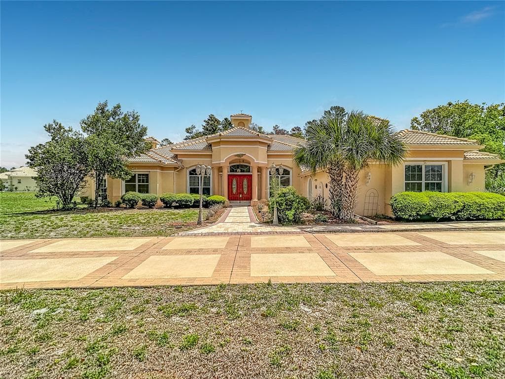 9460 BEARFOOT TRAIL WEEKI WACHEE, FL 34613