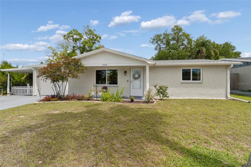 4904 FLEETWOOD STREET NEW PORT RICHEY, FL 34653