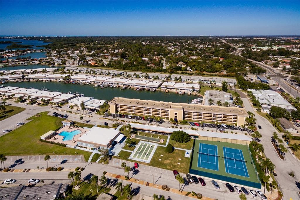 1 BOCA CIEGA POINT BOULEVARD UNIT 206