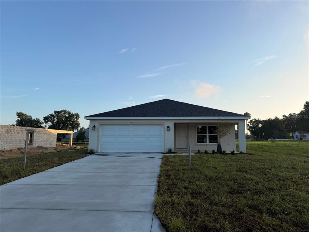 445 ALVINA AVENUE LAKE WALES, FL 33853