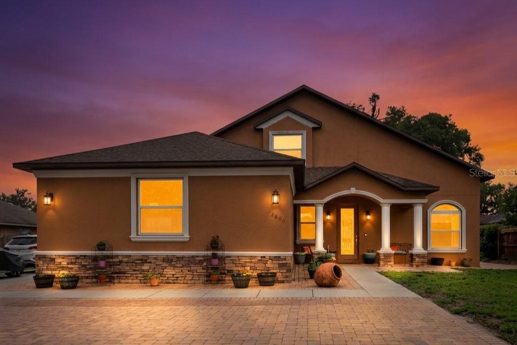 2603 BISMARK DRIVE VALRICO, FL 33596