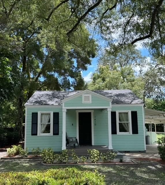 1410 W HUMPHREY STREET TAMPA, FL 33604