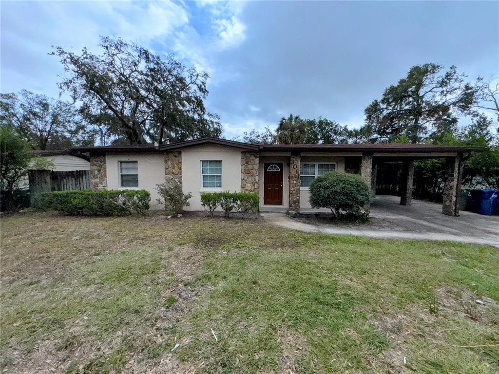 3011 E FLORA STREET TAMPA, FL 33610