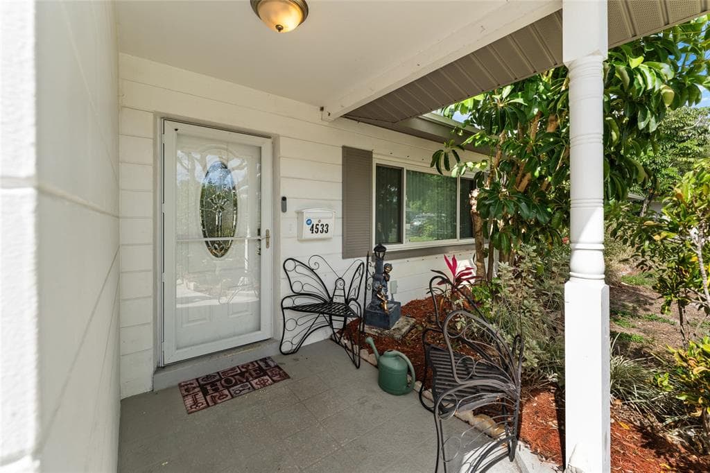 4533 20TH AVENUE N ST PETERSBURG, FL 33713