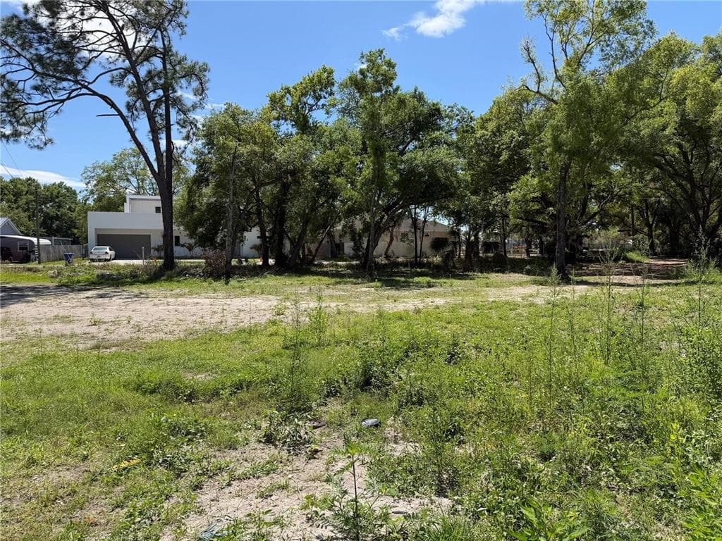 6806 NEW YORK DRIVE Lot C TAMPA, FL 33619