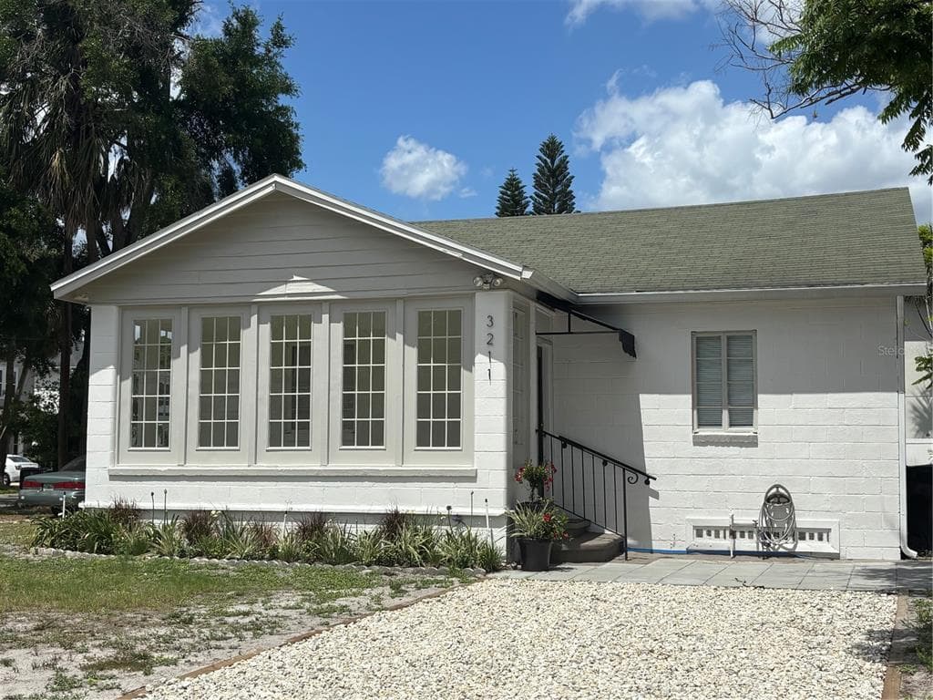 3211 W NORTH A STREET TAMPA, FL 33609