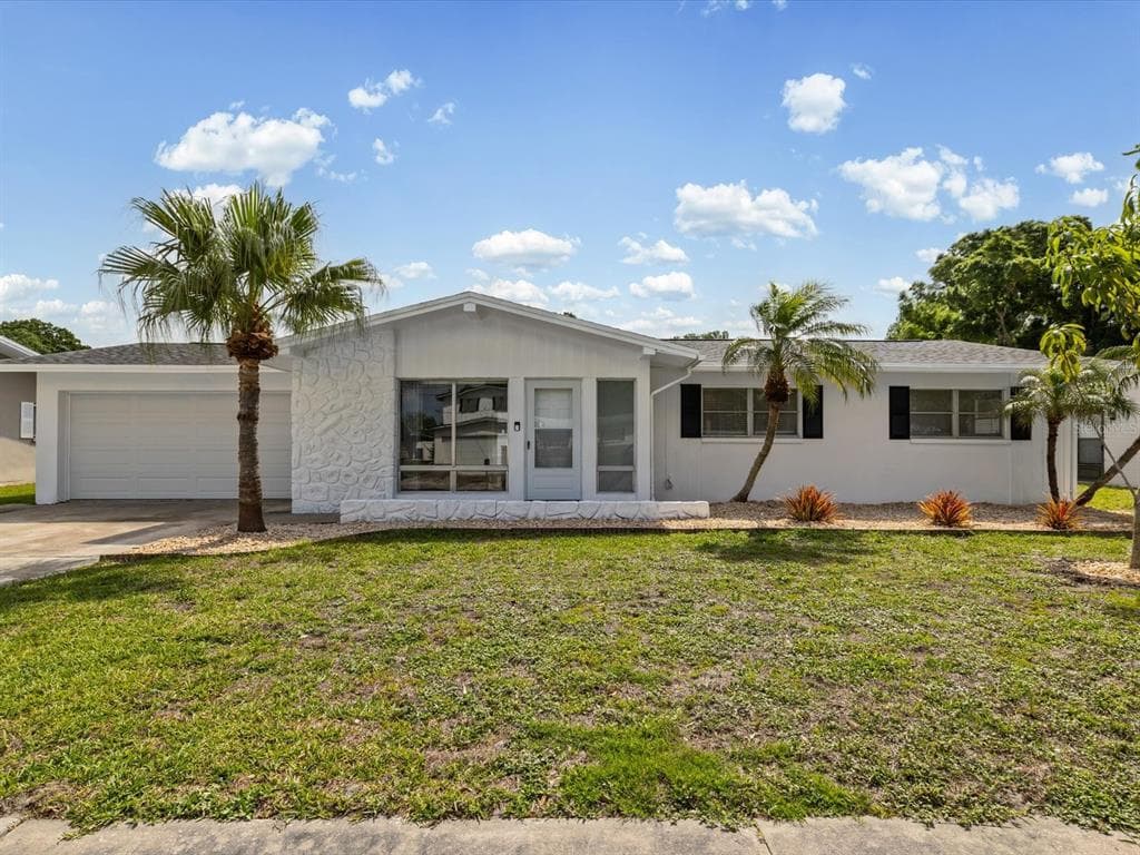 865 IMPERIAL DRIVE LARGO, FL 33771