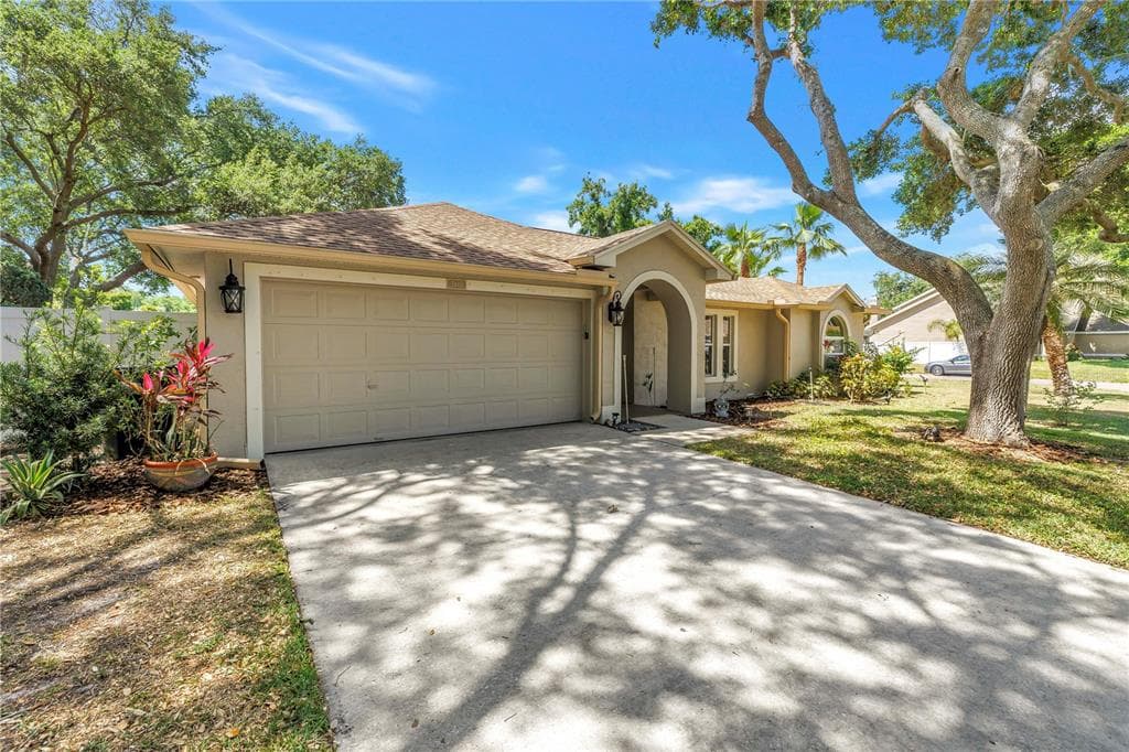 5810 BITTER ORANGE AVENUE TAMPA, FL 33625