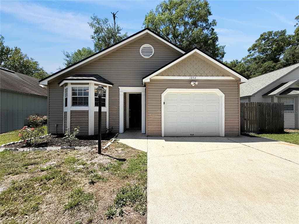 1854 ALBERTA COURT N MIDDLEBURG, FL 32068