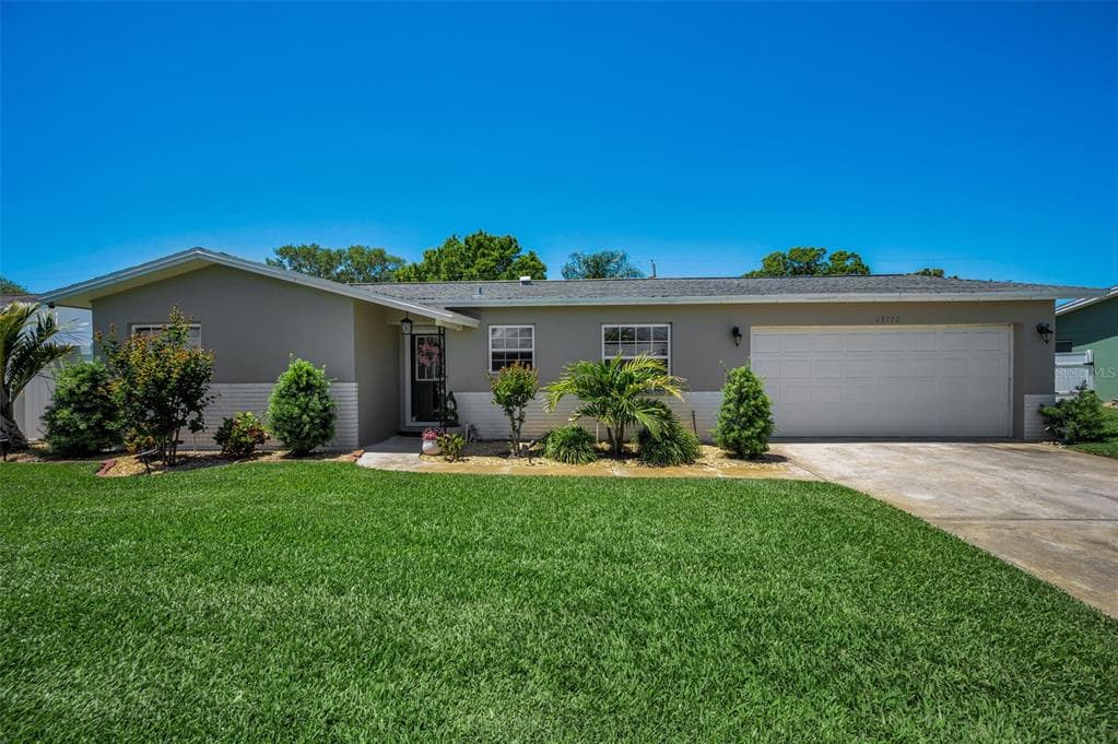 29752 69TH WAY N CLEARWATER, FL 33761
