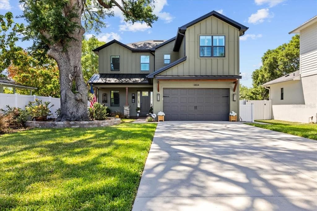 3804 N DARWIN AVENUE TAMPA, FL 33603