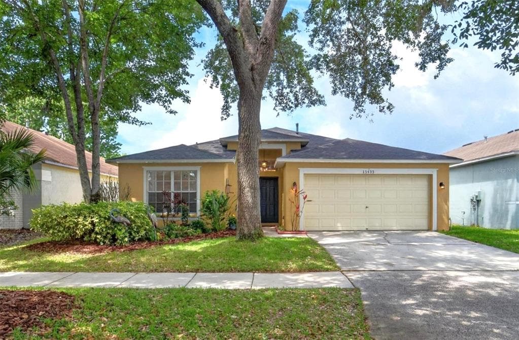 15433 OSPREY GLEN DRIVE LITHIA, FL 33547