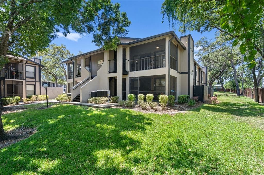 14733 NORWOOD OAKS DRIVE UNIT 201 TAMPA, FL 33613