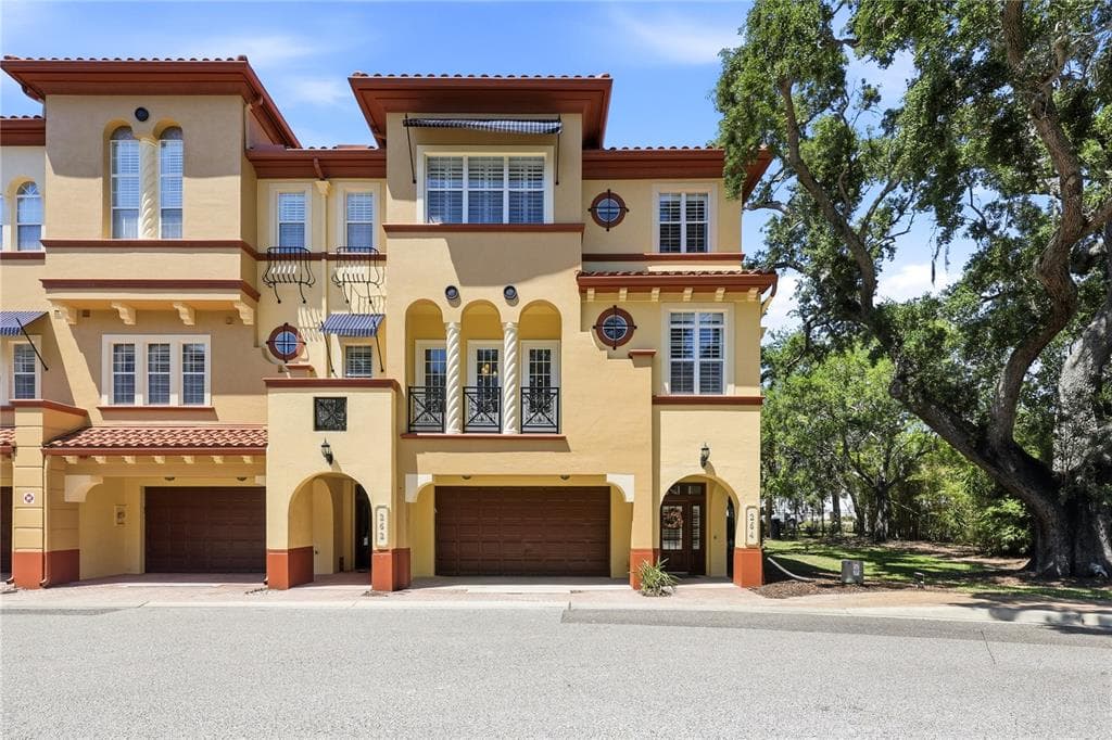 264 SEAGATE COURT DUNEDIN, FL 34698