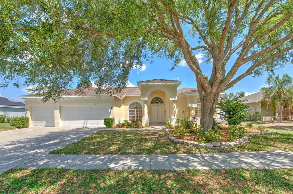 13022 CARLINGTON LANE RIVERVIEW, FL 33579