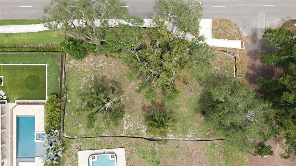 40TH AVENUE N ST PETERSBURG, FL 33703