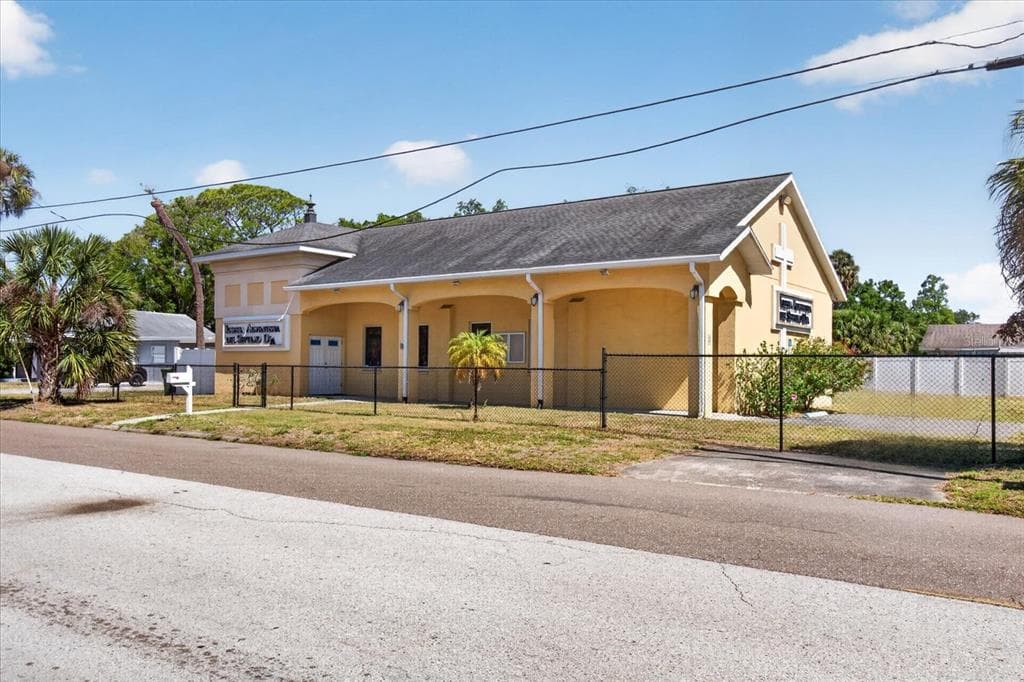2018 GRANT STREET TAMPA, FL 33605