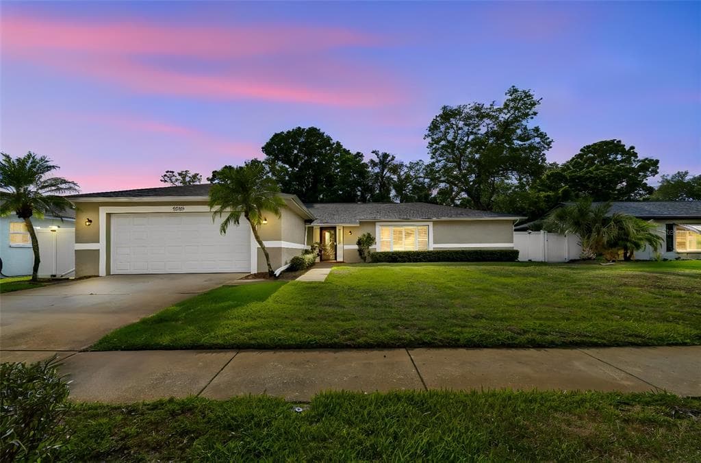 9548 123RD WAY N SEMINOLE, FL 33772