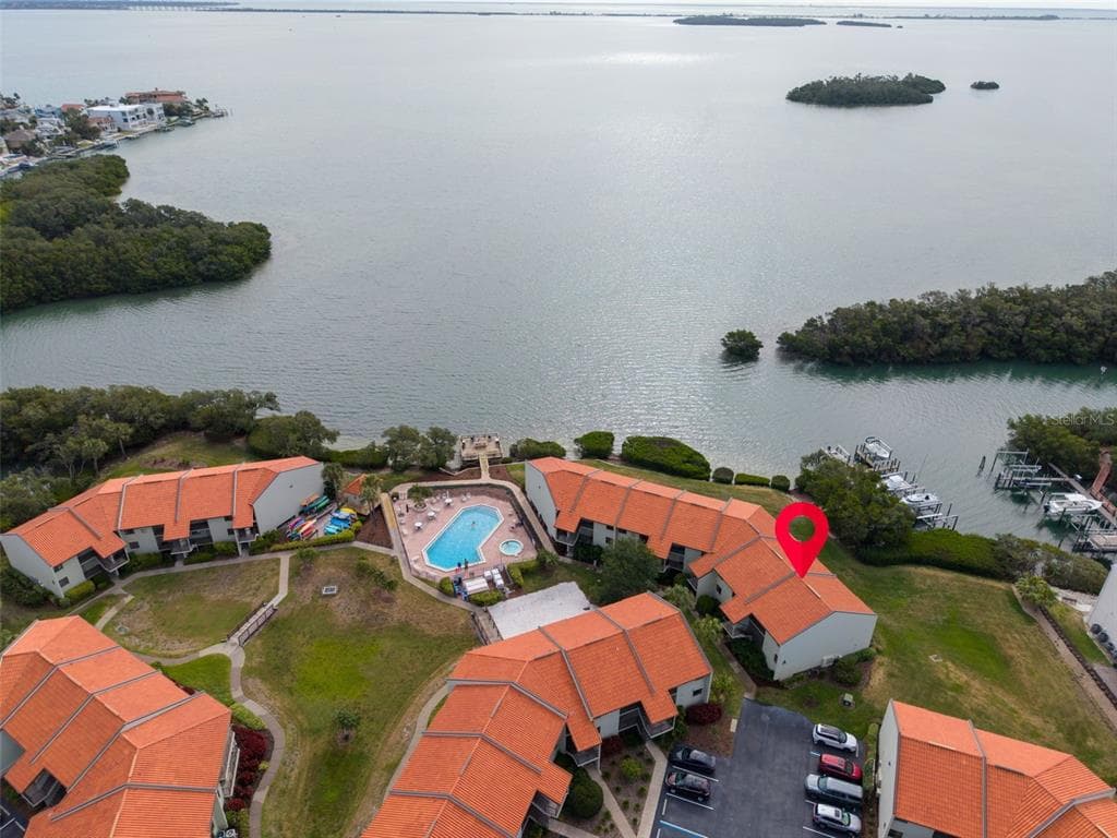 1515 PINELLAS BAYWAY S UNIT 14 TIERRA VERDE, FL 33715
