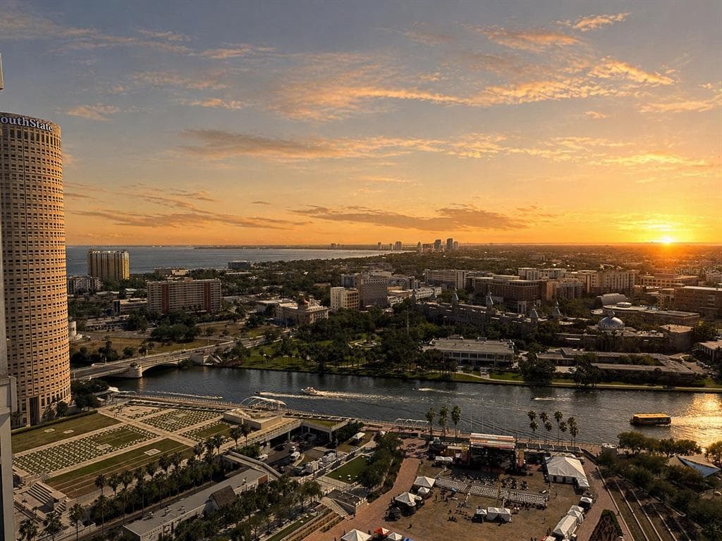 777 N ASHLEY DRIVE UNIT 2403 TAMPA, FL 33602