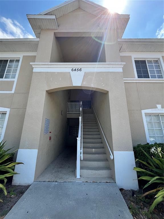 6456 CYPRESSDALE DRIVE UNIT 202 RIVERVIEW, FL 33578