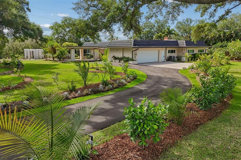 1875 BELLEAIR ROAD CLEARWATER, FL 33764