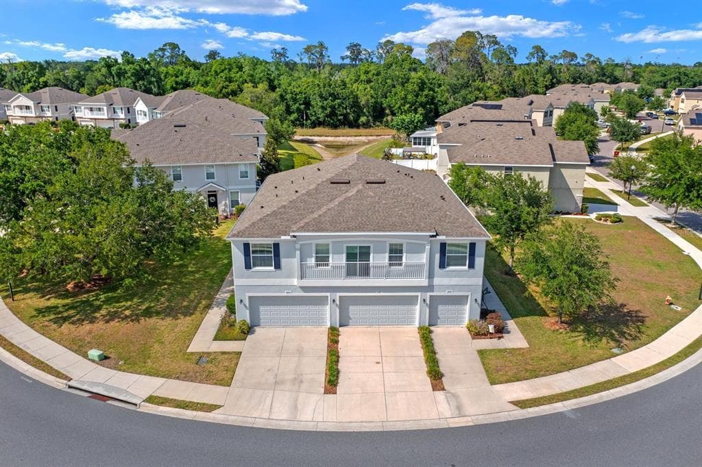 824 ASHENTREE DRIVE PLANT CITY, FL 33563
