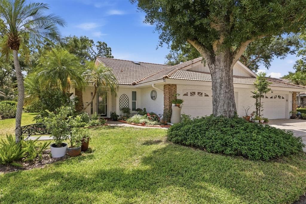 5723 GARDEN LAKES PALM BRADENTON, FL 34203