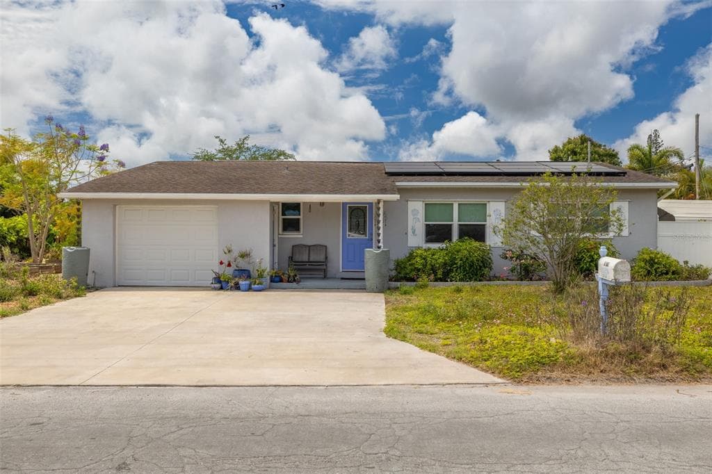 1099 52ND STREET S GULFPORT, FL 33707