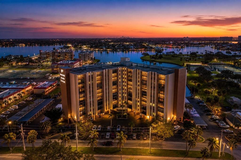 10355 PARADISE BOULEVARD UNIT 211 TREASURE ISLAND, FL 33706