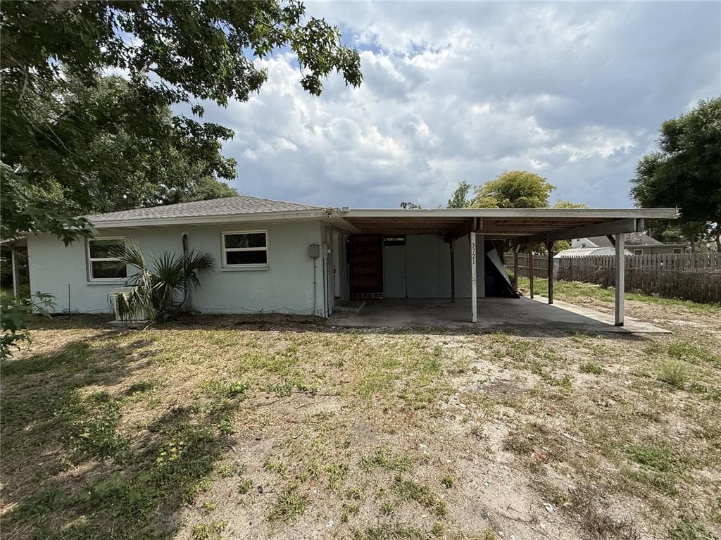 3721 36TH AVENUE E PALMETTO, FL 34221