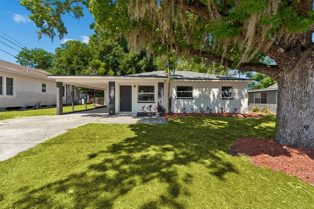 11206 N ARDEN AVENUE TAMPA, FL 33612