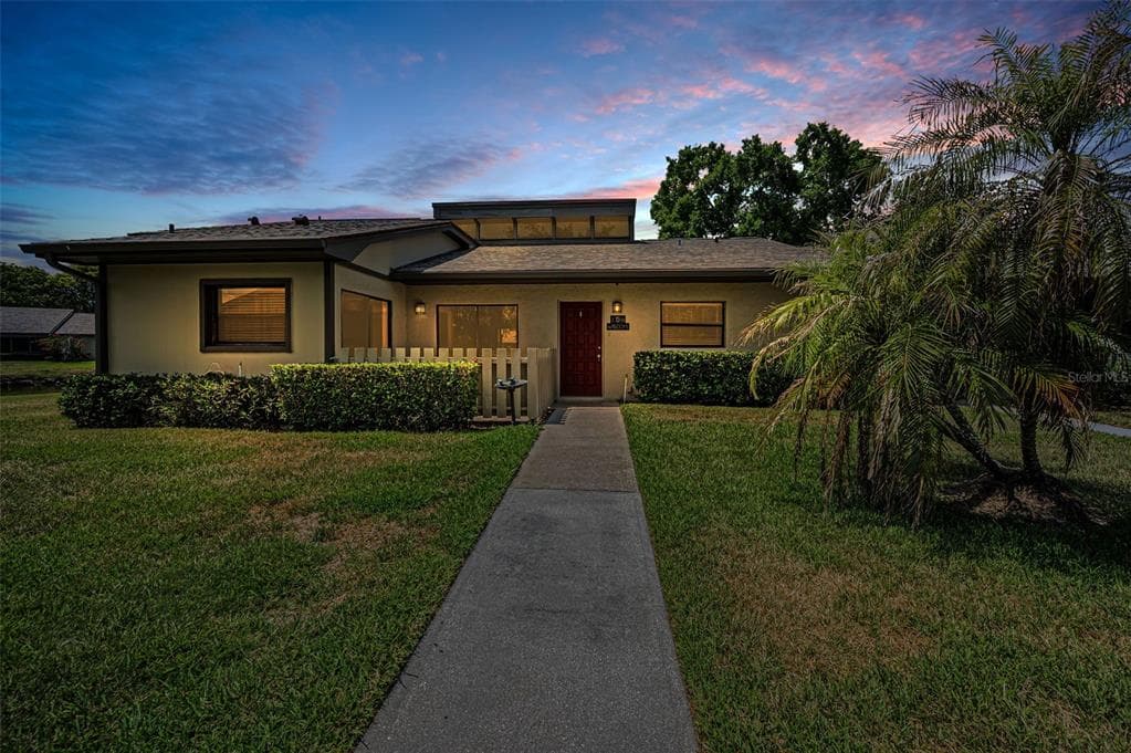 160 JAMES COURT OLDSMAR, FL 34677