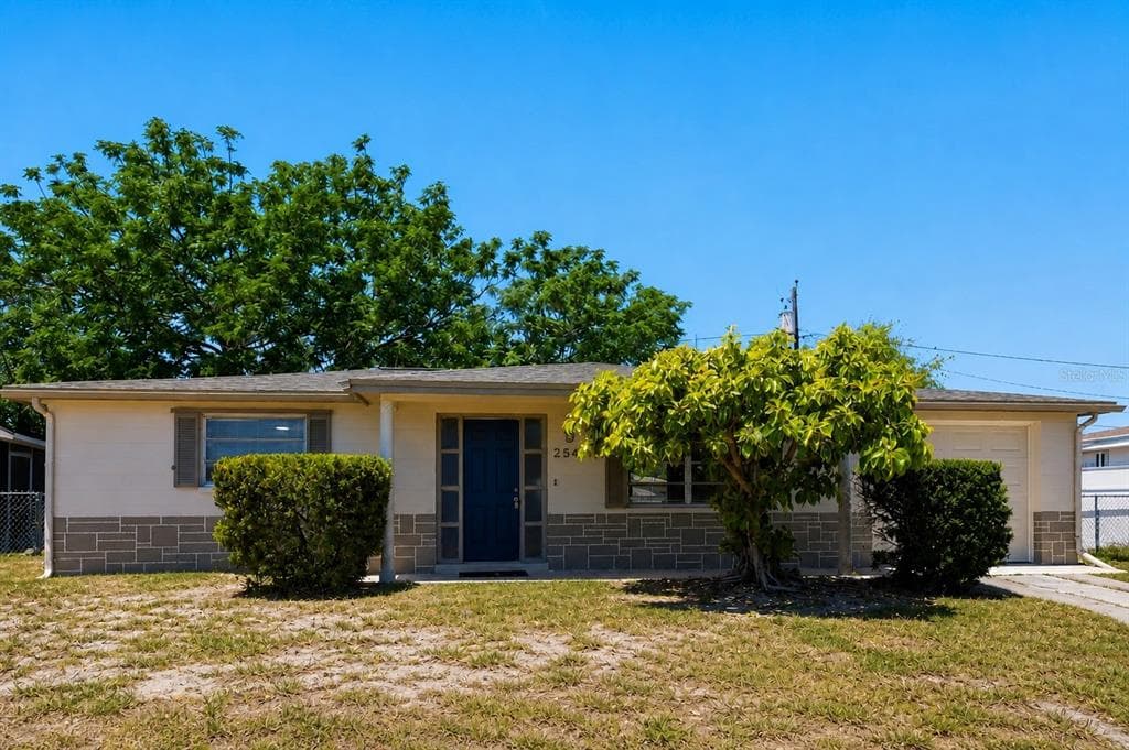 2547 LIMEWOOD DRIVE HOLIDAY, FL 34690