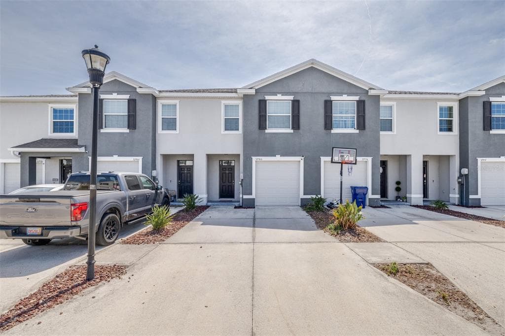 32960 KALOKO ROAD WESLEY CHAPEL, FL 33543
