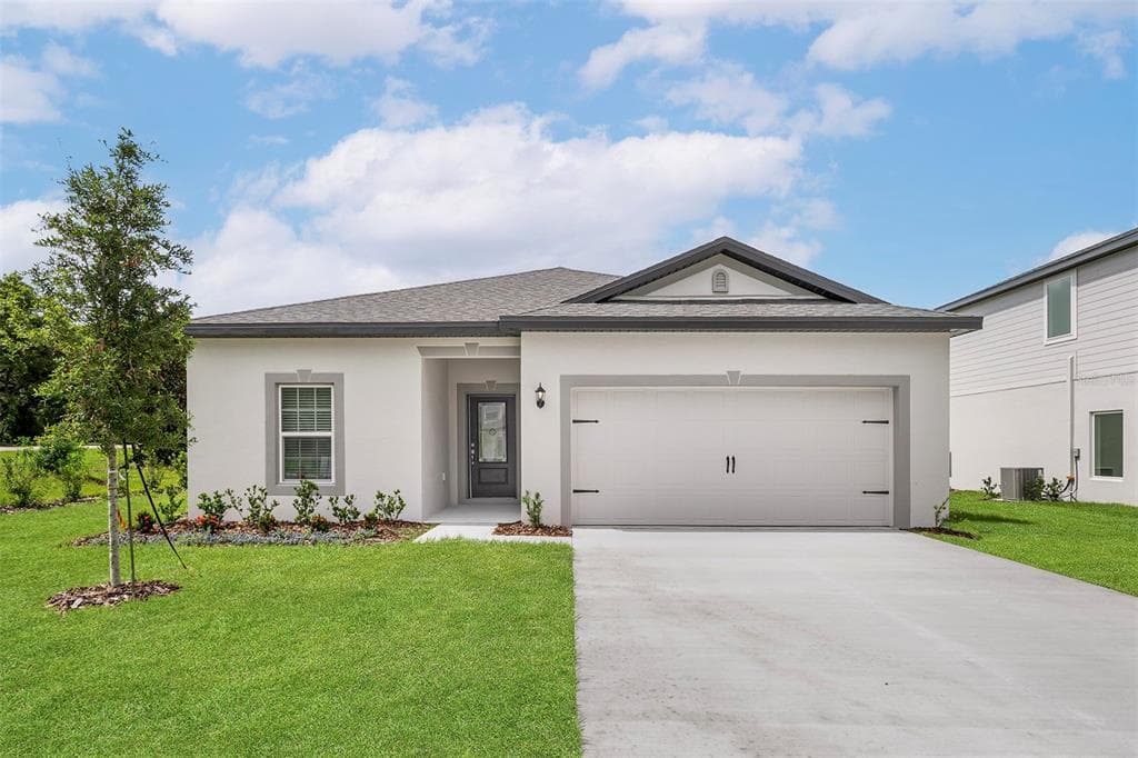 13352 TULA LOOP ASTATULA, FL 34705