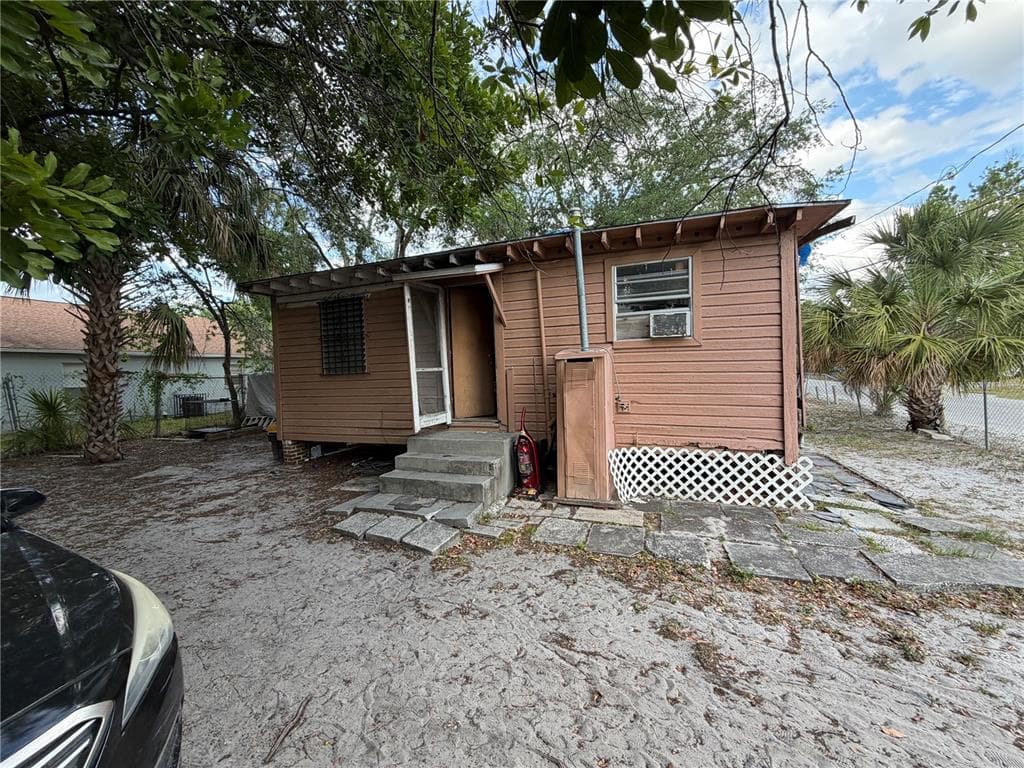 3612 N 23RD STREET TAMPA, FL 33605