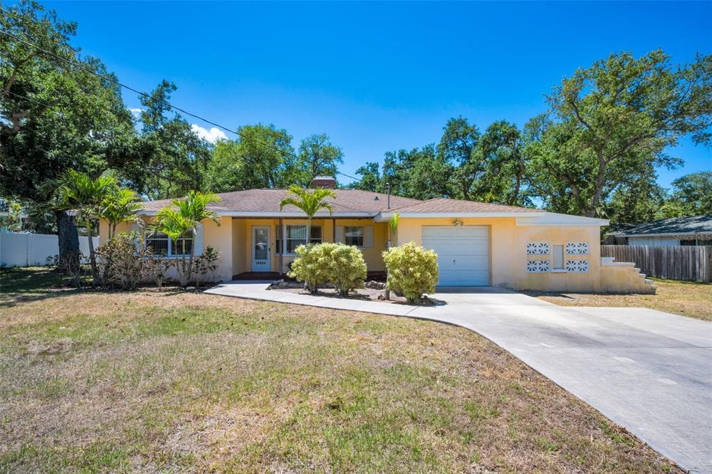 14806 WILDWOOD DRIVE LARGO, FL 33774